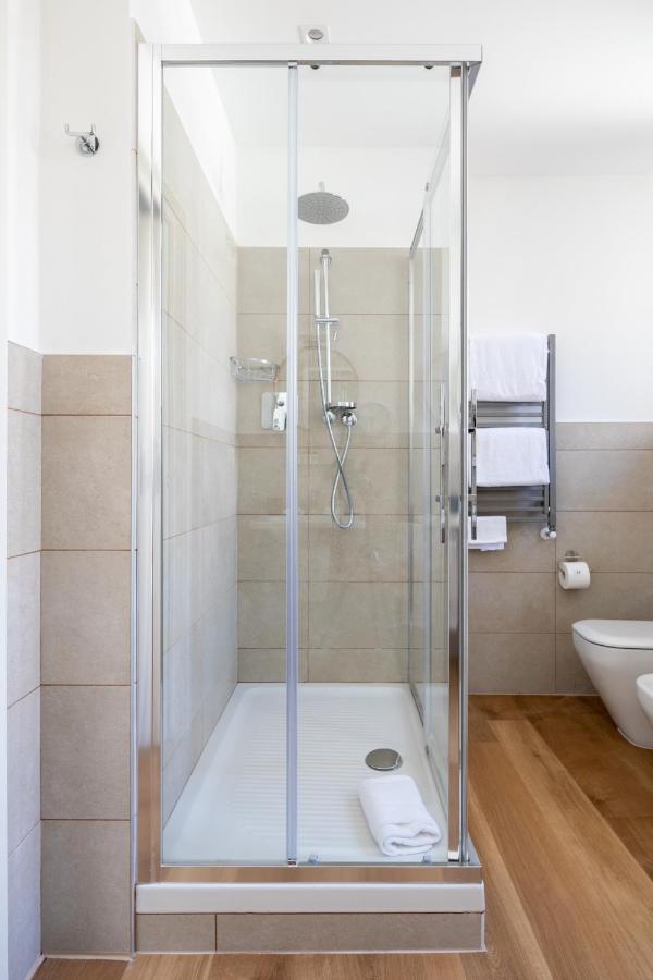 טריאסטה Vis A Vis Apartments מראה חיצוני תמונה