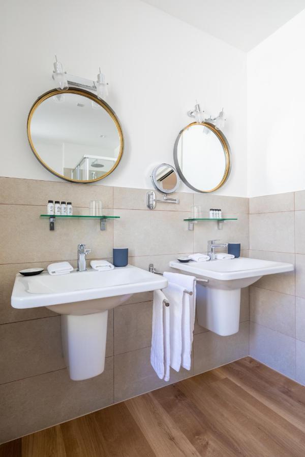 טריאסטה Vis A Vis Apartments מראה חיצוני תמונה